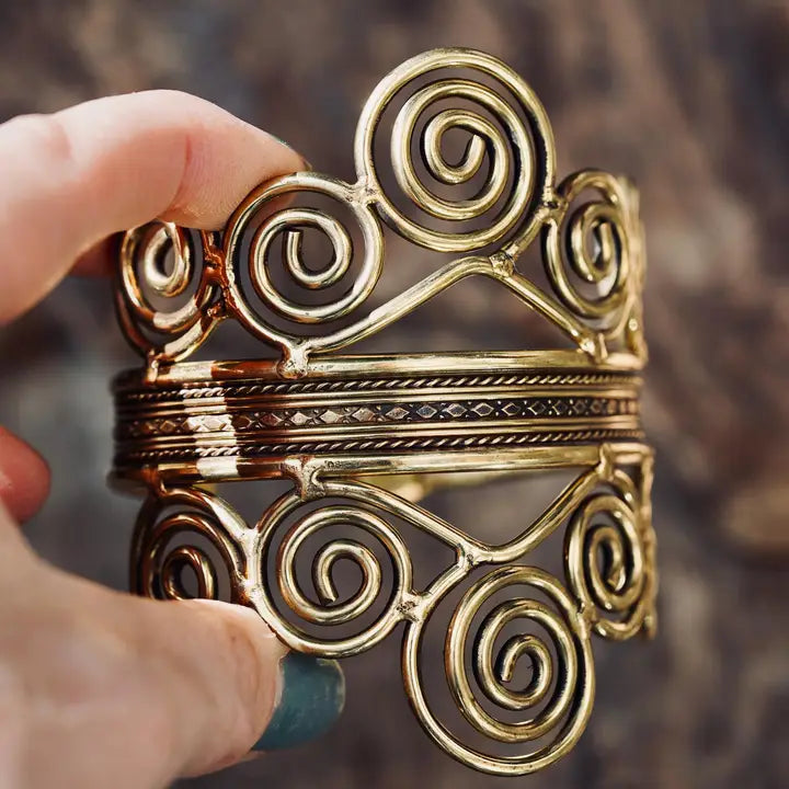 Boho Brass Cuff Bracelet – Adjustable Spiral Arm Cuff – Goddess Statement Bracelet – Tribal Bohemian Jewellery – Festival Wrist Cuff