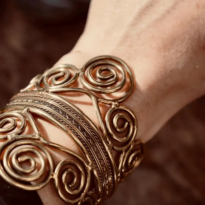 Boho Brass Cuff Bracelet – Adjustable Spiral Arm Cuff – Goddess Statement Bracelet – Tribal Bohemian Jewellery – Festival Wrist Cuff